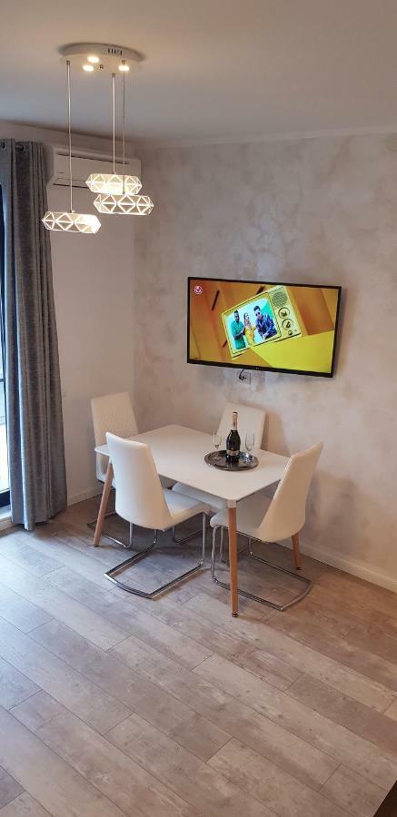 Mg Apartments Mamaia Nord Năvodari Exteriér fotografie