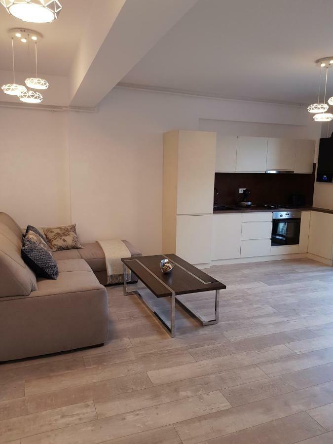 Mg Apartments Mamaia Nord Năvodari Exteriér fotografie